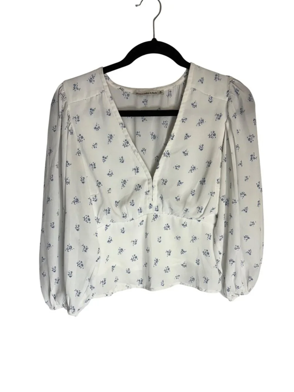 Abercrombie & Fitch Floral White Blue Floral Blouse-sz Medium